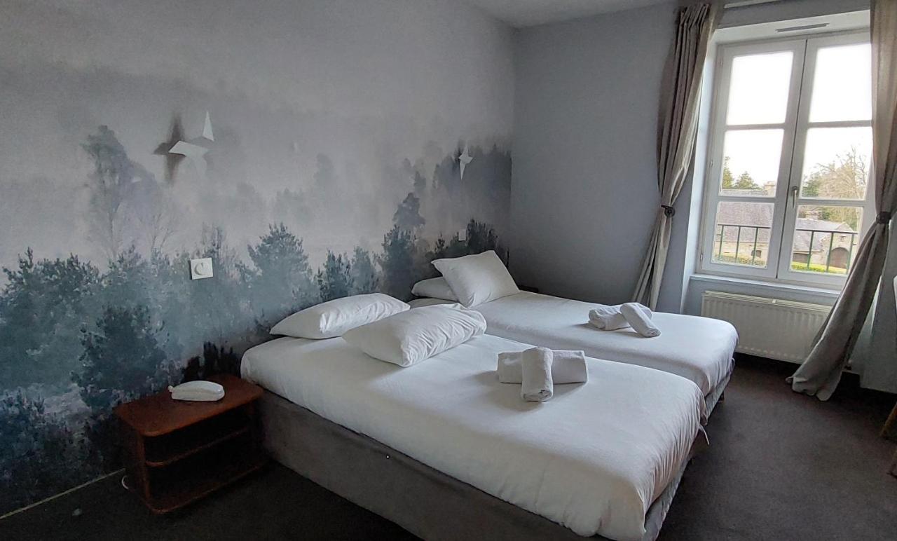 Logis Le Prieure Hotell Locronan Exteriör bild